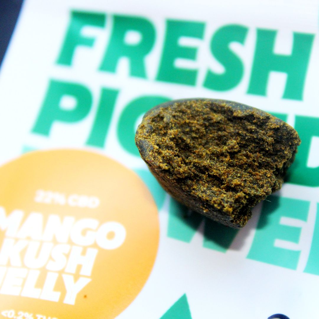 HempElf - Mango Kush Jelly 22% CBD Hash Review