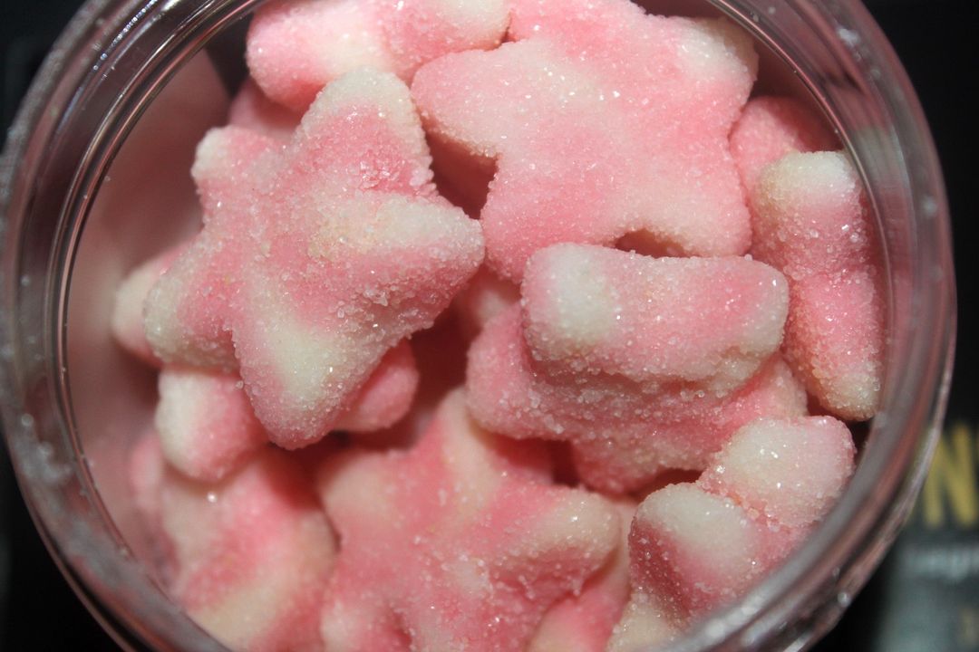 CBD Infusions - 20mg CBD Strawberry Pink & White Star Gummies Review