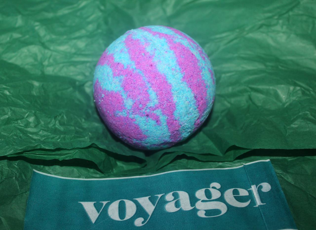 Voyager CBD Soothing Spa Day Bath Bomb